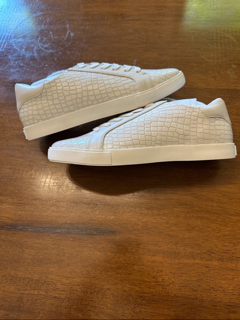 Katy Perry Collections White Croc-Embossed Women's Sneakers